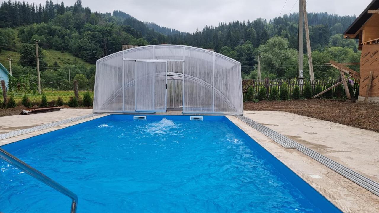 Villa Paraiso Karpaty Tesnitska Екстериор снимка
